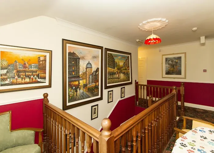 Augusta Lodge Guesthouse